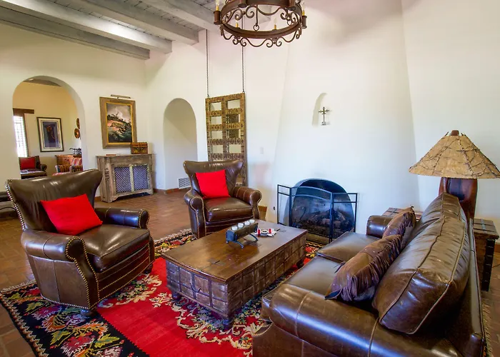 Pet Friendly hotel: Tubac Golf Resort & Spa