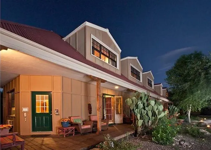 Tubac Country Inn